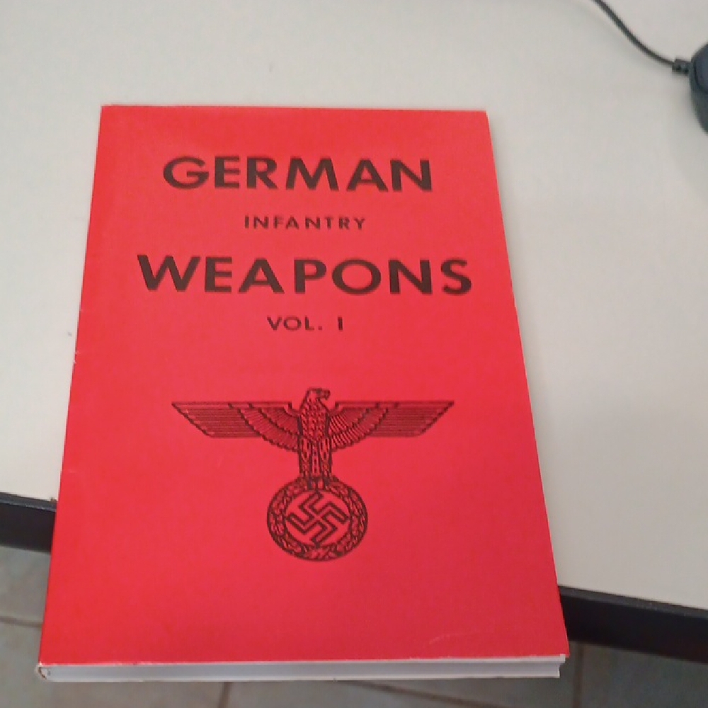 German Infantry Weapons Vol. I Red Book